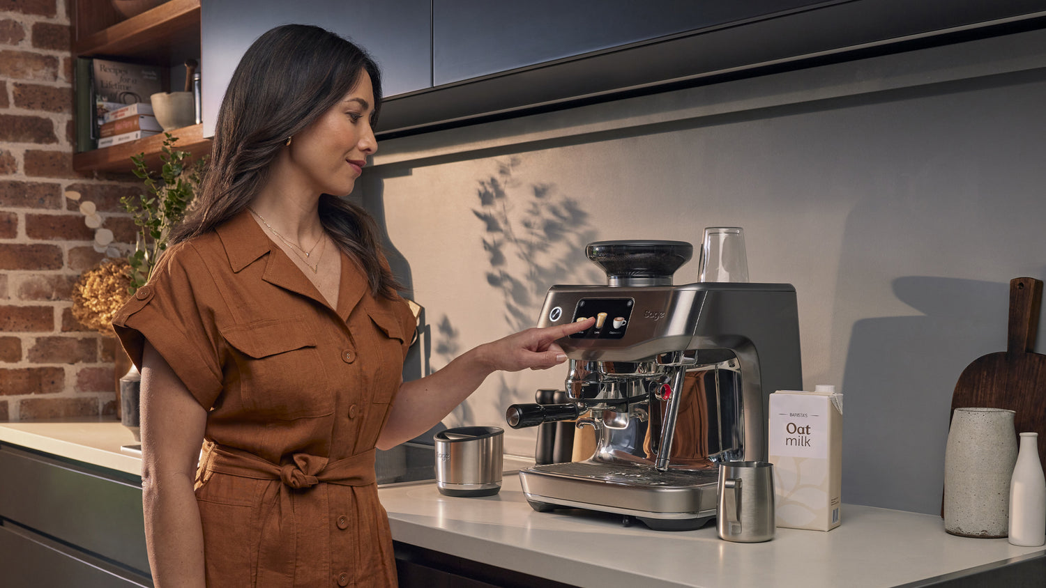 Discover the Sage Barista Touch, Built for Coffee Perfection